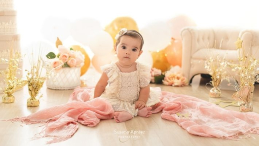 picture of Newborns and Communion / Baptism 